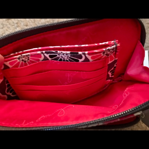 NWT Vera Bradley Zip Zip wristlet - Picture 6 of 8